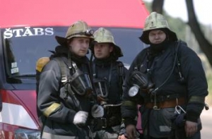 [Тушить пожары] будем самостоятельно